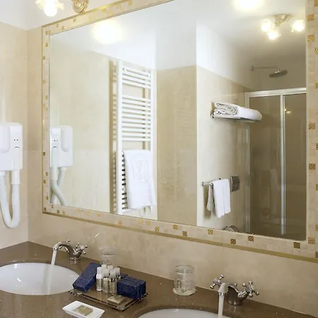 Giotto Hotel & Spa Assisi Exterior photo